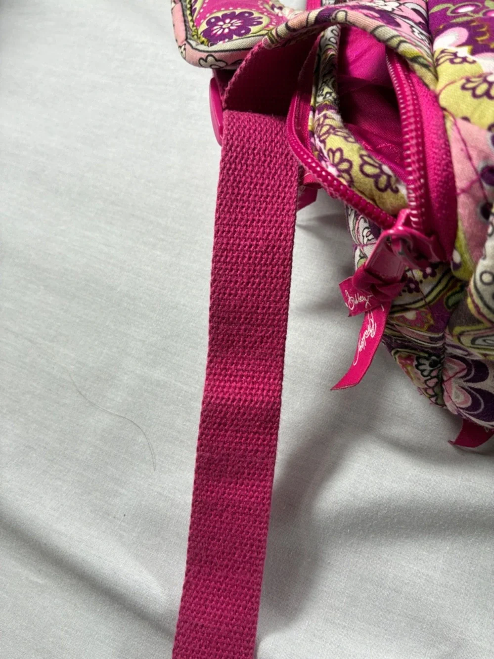 Rare Vera Bradley Very Berry Paisley Backpack School Travel Large Laptop Bag EUC - Picture 8 of 10